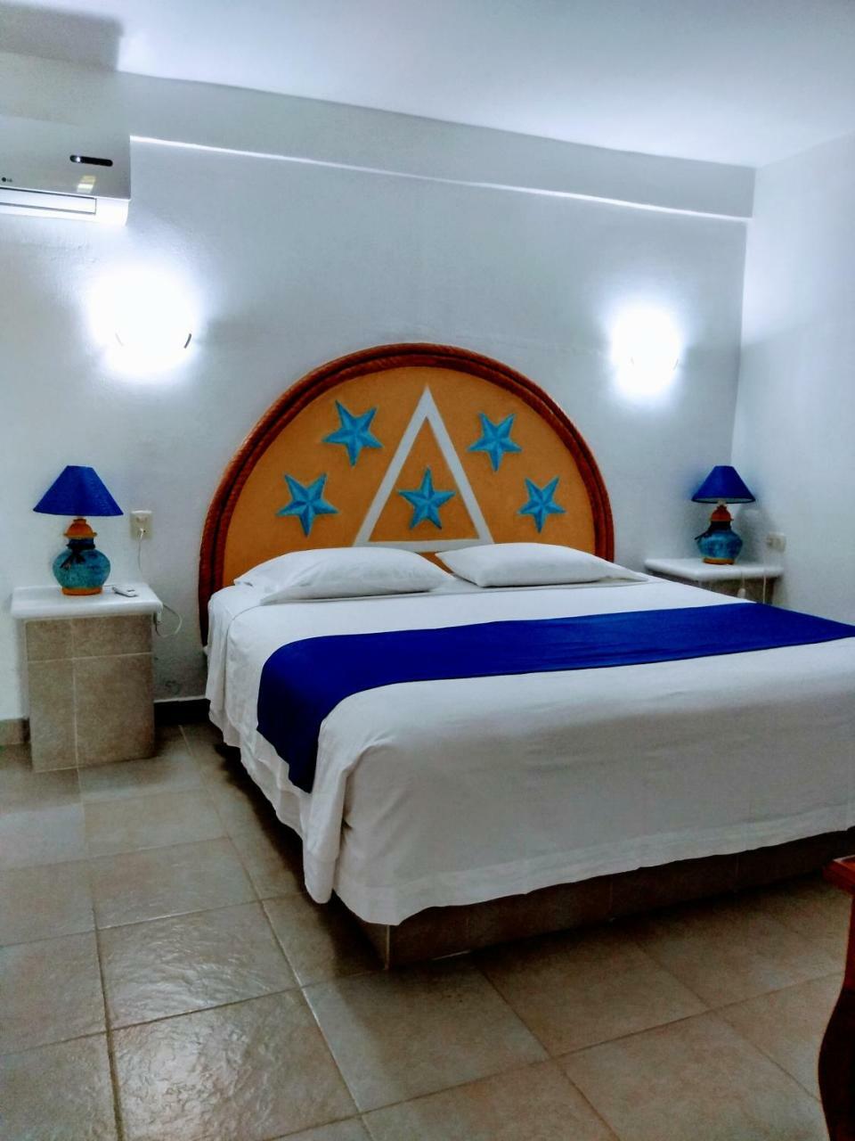 Hotel Y Club Campestre Altos Paraiso Puerto Escondido  Extérieur photo