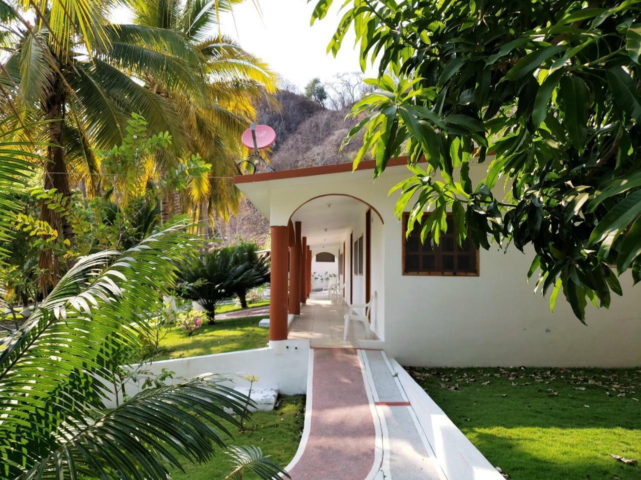 Hotel Y Club Campestre Altos Paraiso Puerto Escondido  Extérieur photo