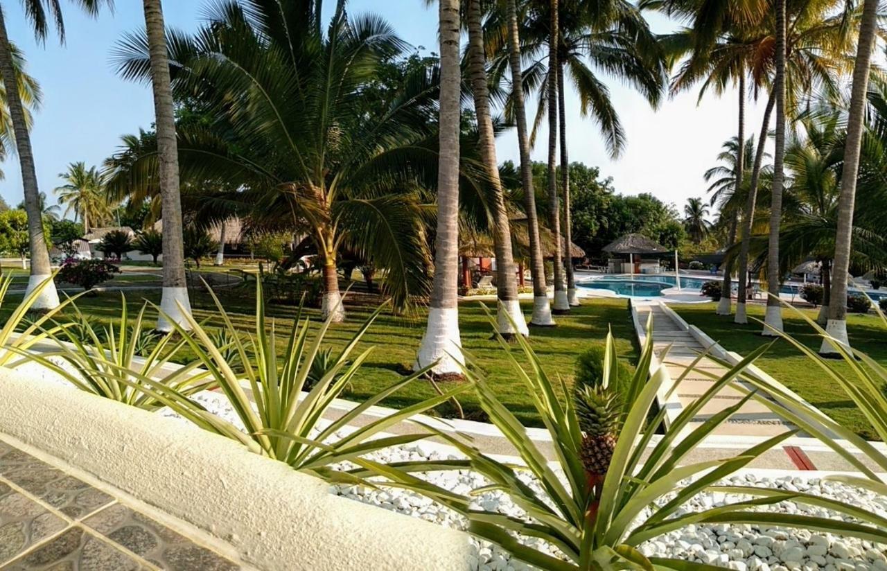 Hotel Y Club Campestre Altos Paraiso Puerto Escondido  Extérieur photo