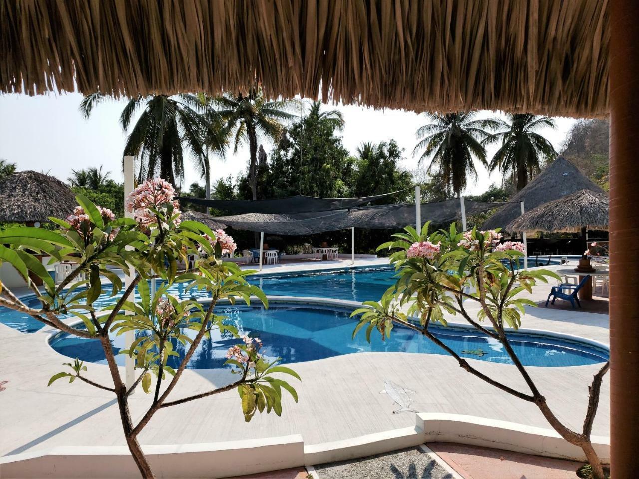 Hotel Y Club Campestre Altos Paraiso Puerto Escondido  Extérieur photo